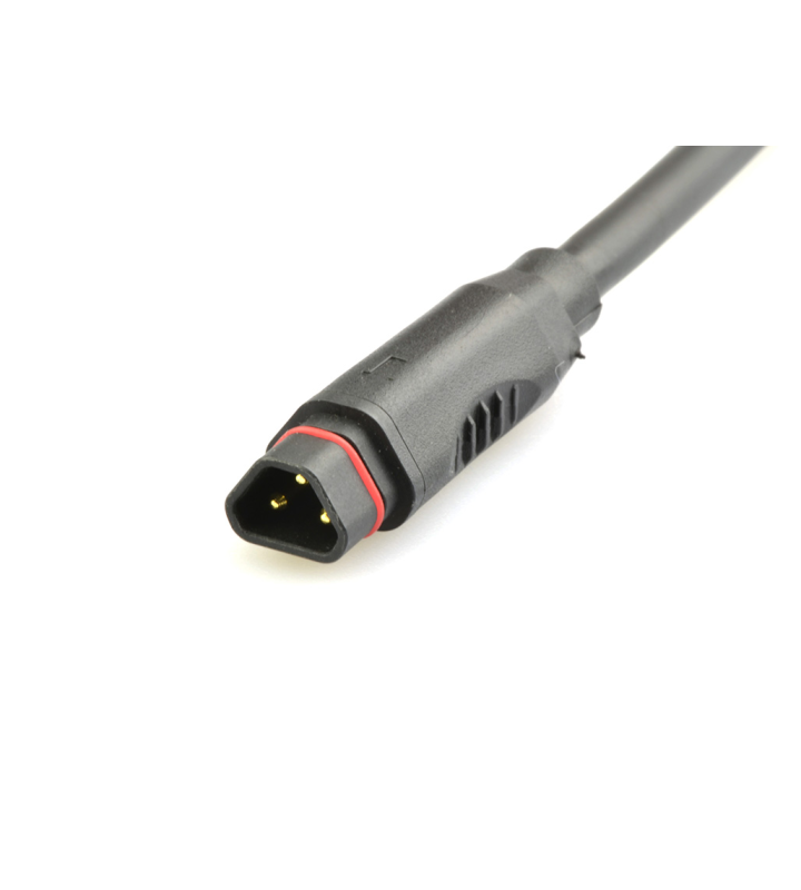 Male cable connector