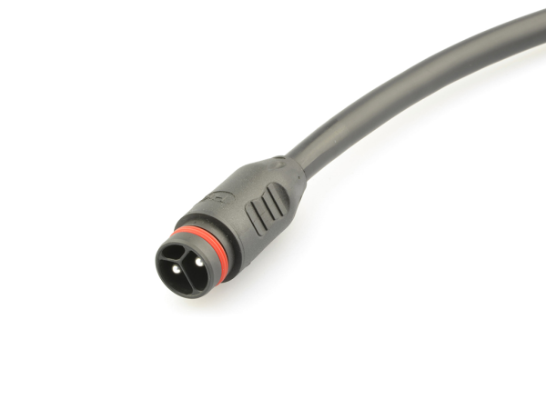 Male cable connector