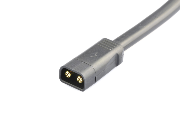 Male cable connector